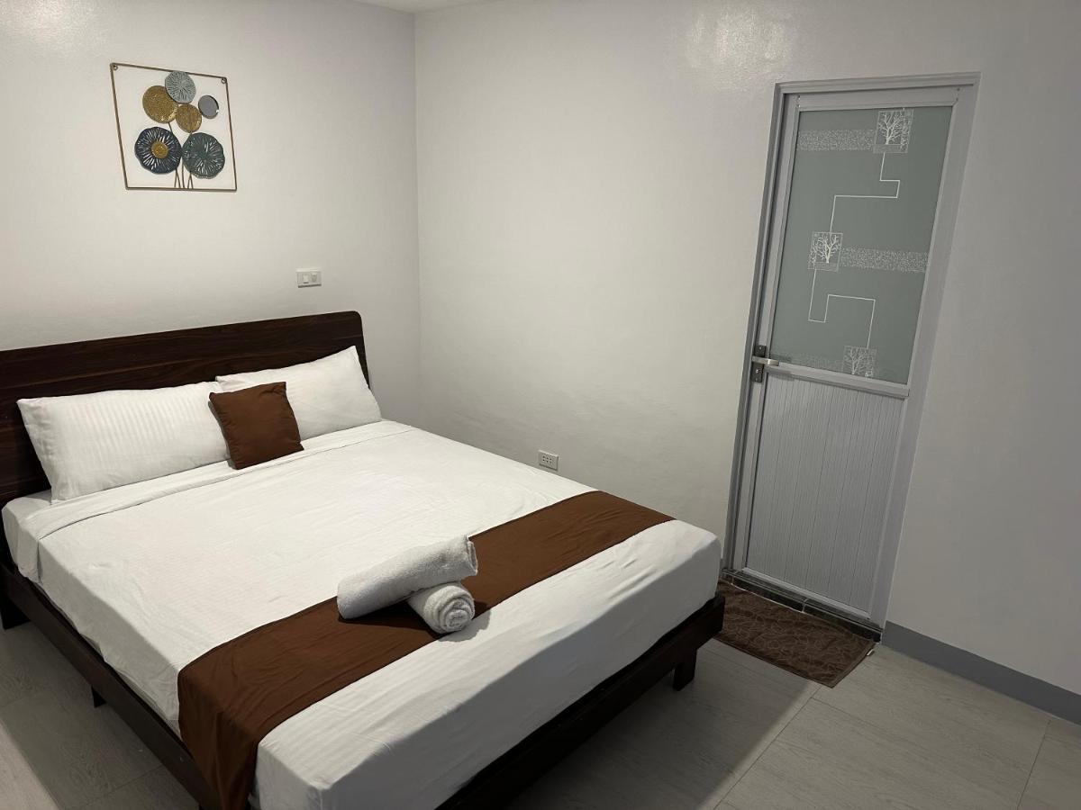 Aden Hotel Makati City Luaran gambar