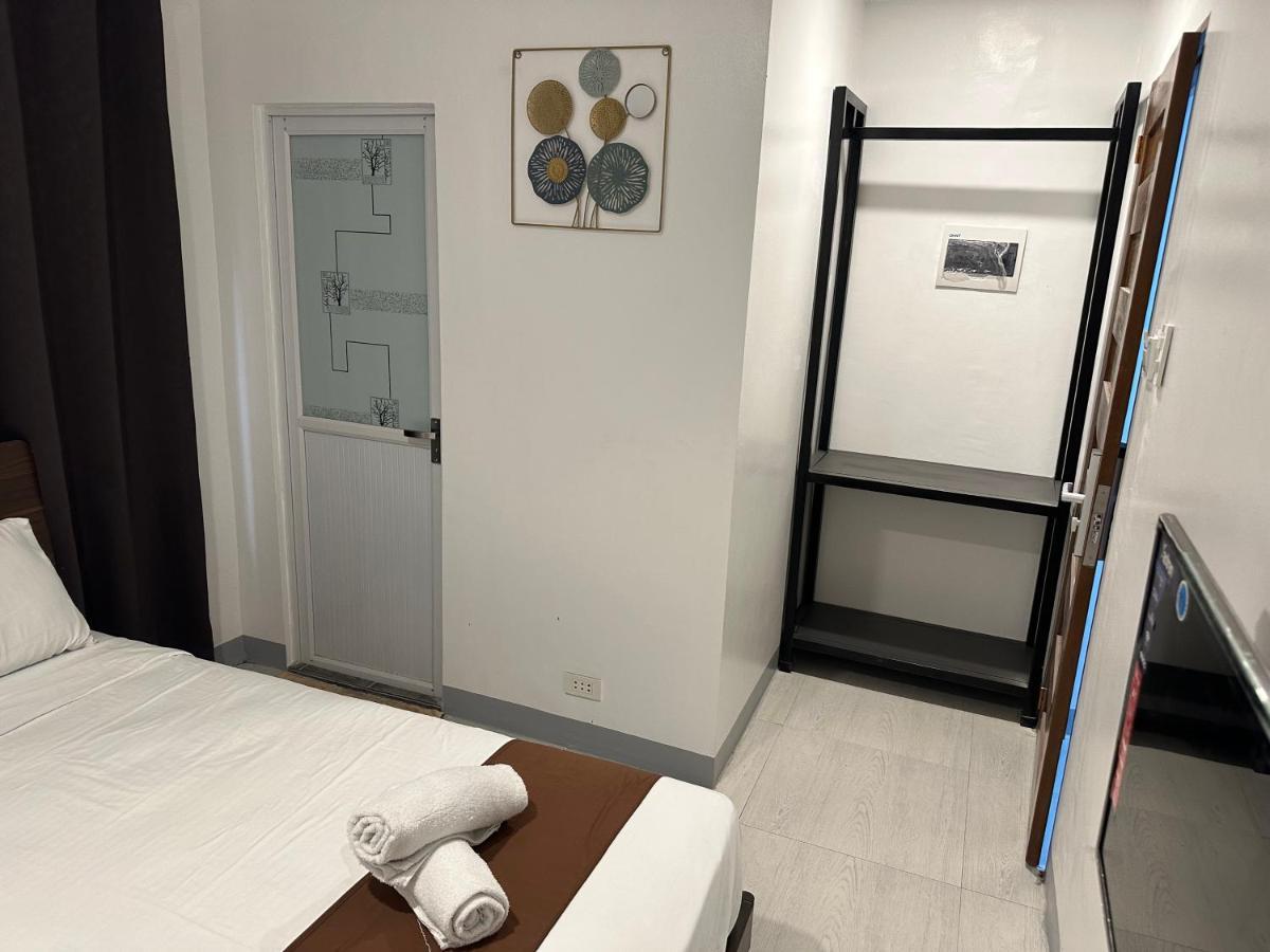 Aden Hotel Makati City Luaran gambar