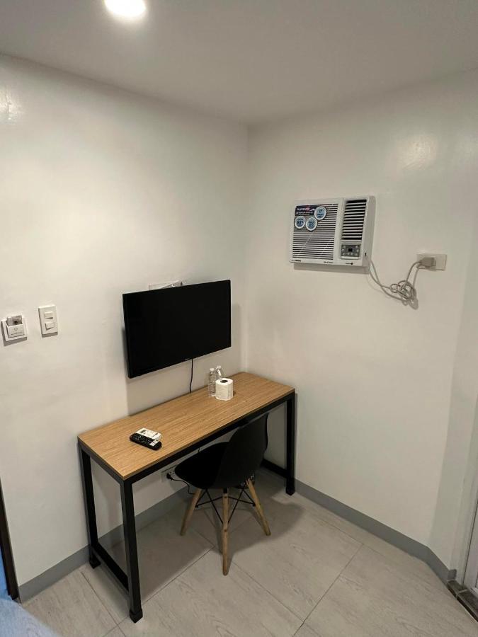 Aden Hotel Makati City Luaran gambar